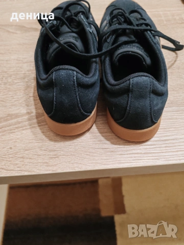 Маратонки Adidas , снимка 3 - Маратонки - 53470432