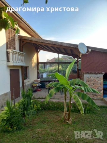 Къща с двор в с.Българи, снимка 4 - Къщи - 51869290