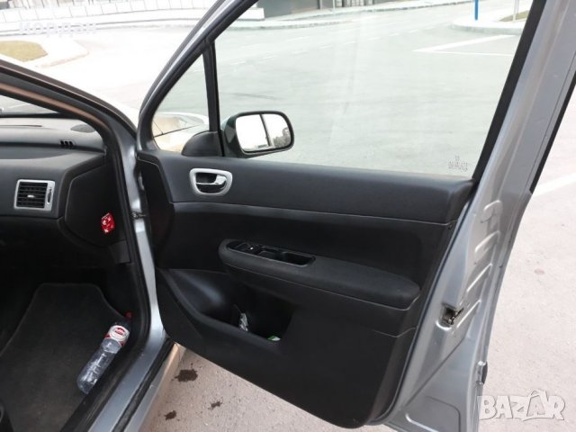пежо 307 SW 1.6 HDI Peugeot 307 SW 1.6HDI само на части, снимка 4 - Автомобили и джипове - 26306596