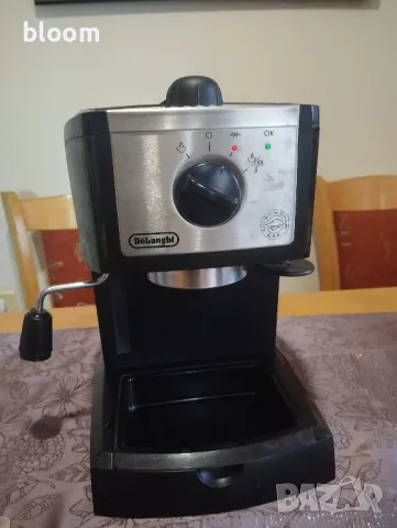 Кафемашина Delonghi , снимка 5 - Кафемашини - 49325836