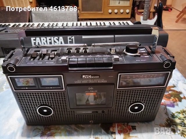 Касетофон JVC, снимка 2 - Радиокасетофони, транзистори - 52324401