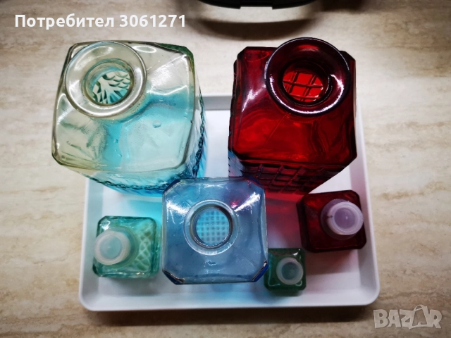 Стъклени декантери от Емполи от 60-те/70-те години. 3 брой  Стъклена Гарафа , снимка 4 - Буркани, бутилки и капачки - 52147287