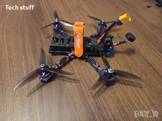 Продавам аналогов  фриистайл 5" дрон, снимка 3 - Дронове и аксесоари - 53112000