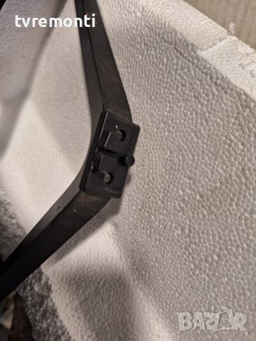 крачета за телевизор Arielli модел LED-32N218T2, снимка 2 - Части и Платки - 43440418