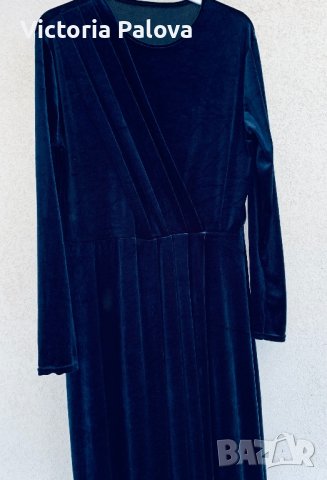 Прекрасна дълга рокля кадифе Франция, снимка 5 - Рокли - 39551319