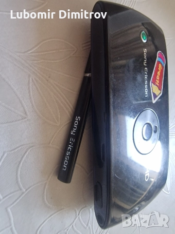 Sony Ericsson Vivaz / U5i, снимка 3 - Sony Ericsson - 51711177