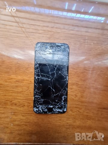 iphone se 2020, снимка 5 - Apple iPhone - 43911877