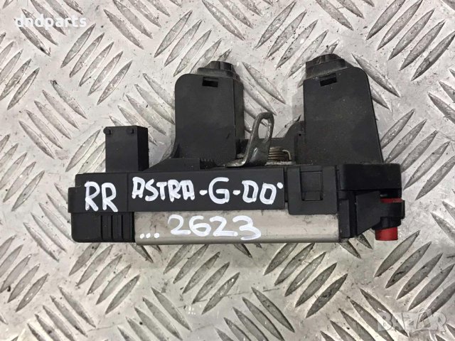 Задна дясна брава Opel Zafira A,2000г.