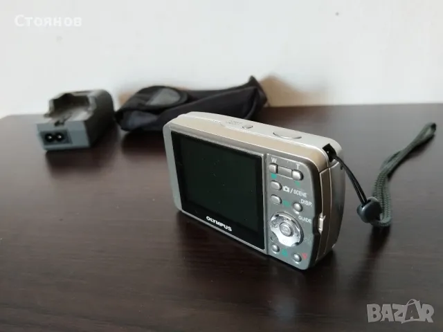 OLYMPUS Mju Stylus 600 6MP x 3 Optical Zoom, снимка 8 - Фотоапарати - 50323845