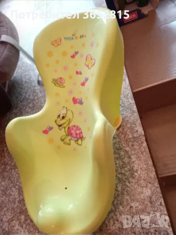 Продавам столче за хранене , столче за кола и стойка за къпане, снимка 2 - Столчета за кола и колело - 50043945