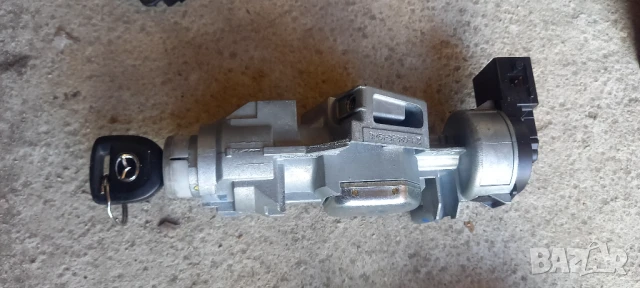Контактен ключ Mazda 3