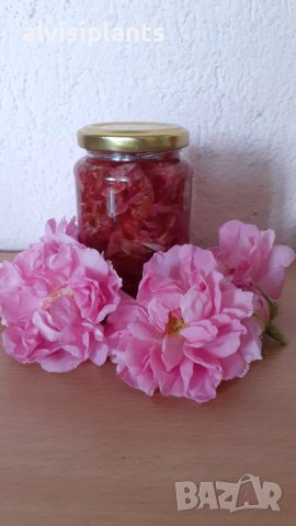 Сладко от маслодайна роза с добавени шафранови нишки 2022, снимка 1 - Домашни продукти - 36912962