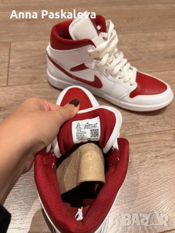 Air Jordan 1 Mid, снимка 5 - Кецове - 43742441