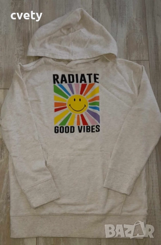 Дънки-клин Old Navy, суитчър Old Navy и блуза Disney за ръст 158/164 , снимка 10 - Детски Блузи и туники - 52022587