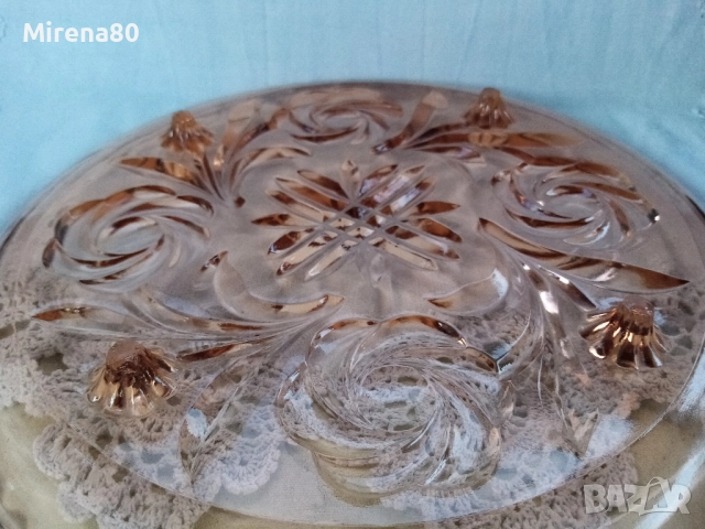 Тортена чиния розово стъкло, снимка 3 - Чинии - 52529799