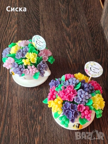 Ръчно изработени ароматни сапунени глицеринови цветя в керамична чаша, снимка 2 - Подаръци за жени - 53466252