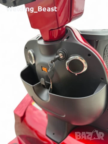 Електрическа четириколка инвалидна F3 2000W /24V /120Ah Red, снимка 11 - Инвалидни скутери - 51284210