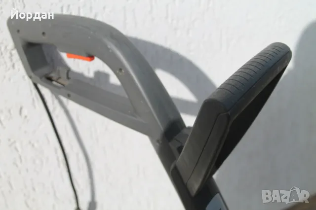 Електрически тример за трева ''Gardena SmallCut 300'' , снимка 3 - Градинска техника - 49961329