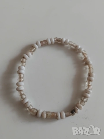 Гривна мъниста