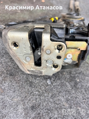 Брава врата задна лява  за Тойота корола версо. 2004-2008г, снимка 4 - Части - 52531225