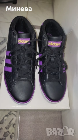 Маратонки ADIDAS , снимка 2 - Маратонки - 51016712