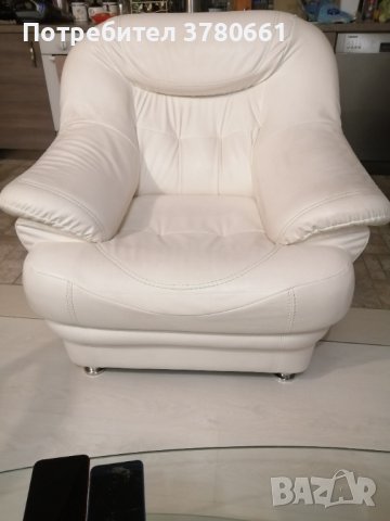 Бяла кожена холова гарнитура, снимка 4 - Дивани и мека мебел - 44017770