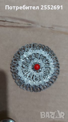 Колие, снимка 16 - Колиета, медальони, синджири - 29829828