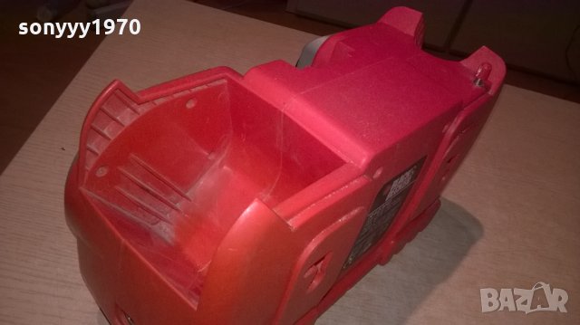 black & decker строително радио-внос швеицария, снимка 11 - Радиокасетофони, транзистори - 26438591