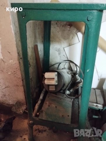 рит машина за рязане на кожа и колани , снимка 3 - Други машини и части - 52349195