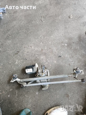 OPEL CORSA C МЕХАНИЗЪМ ЗА ПРЕДНИ ЧИСТАЧКИ 24441422