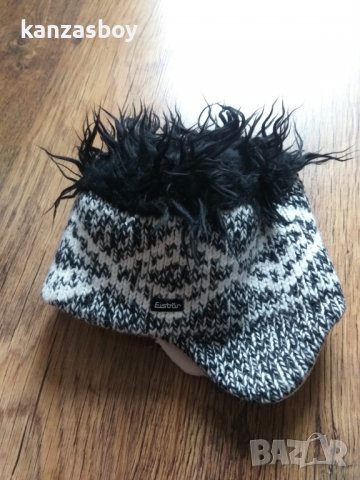 eisbär hats - страхотна зимна шапка КАТО НОВА, снимка 2 - Шапки - 38926945