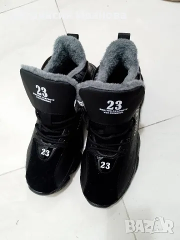 Високо качество боти със плюш и стабилна подметка 43-44 номер, снимка 2 - Мъжки боти - 48517065
