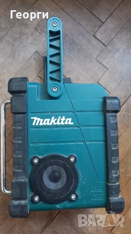 Makita DMR 107,Hitachi UR 18 DSL, снимка 2 - Радиокасетофони, транзистори - 52097993