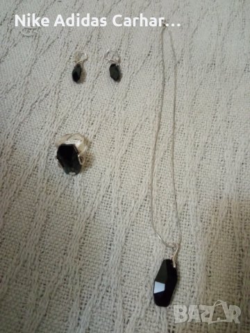 Оригинален комплект Swarovski - обеци, колие и пръстен, снимка 7 - Бижутерийни комплекти - 38077466