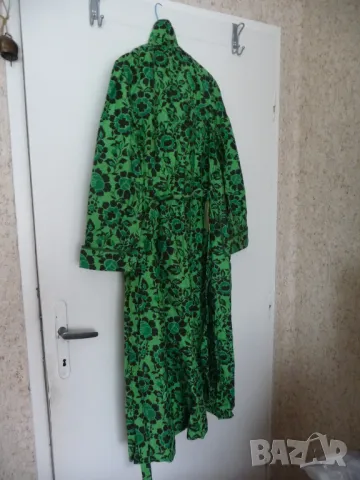 Пеньоар зелен нов от социализма 1976 година с етикет домашен, снимка 4 - Други - 48138578