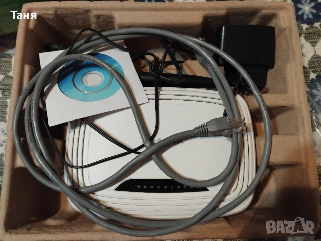 Продавам рутер TP-LINK - пълен комплект, снимка 3 - Рутери - 53152605