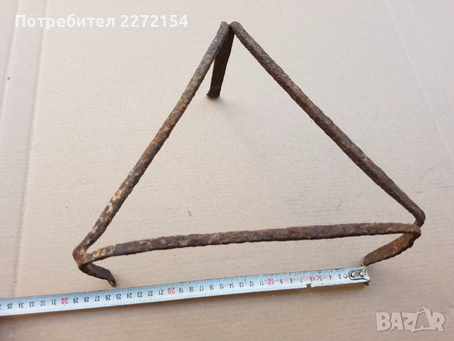 Тринога за огнище , снимка 3 - Антикварни и старинни предмети - 50524623