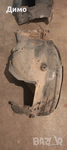 под калник подкалник ляв бмв е91 bmw e91, снимка 2 - Части - 53280814