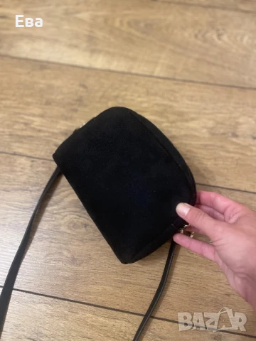 Малка дамска чанта HM, снимка 2 - Чанти - 50873472