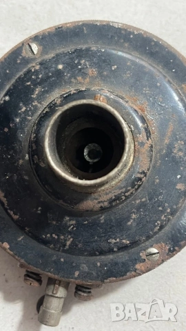 Доза от стар грамофон, снимка 3 - Антикварни и старинни предмети - 53492554