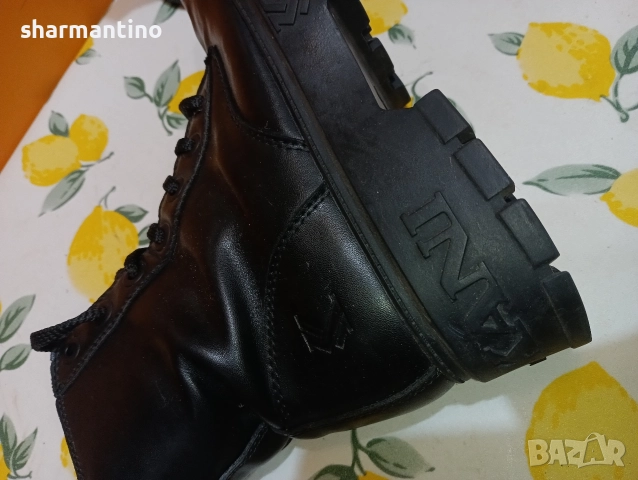 Karl Kani кожени боти N 38 - 17,5 €, снимка 3 - Дамски боти - 52975527