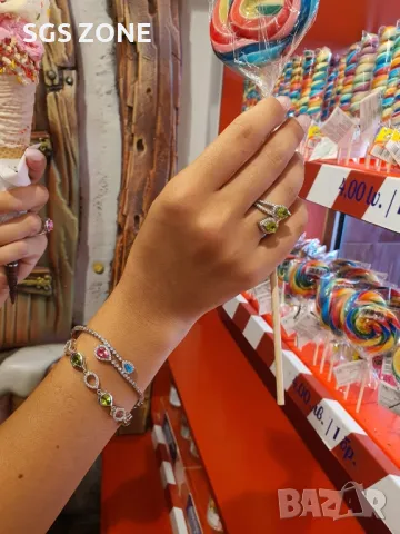 Супер Необичаен Пръстен с Перидот, снимка 2 - Пръстени - 49888906