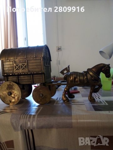 Бронзова кутия за бижута, Карета с кон, снимка 10 - Антикварни и старинни предмети - 32387535