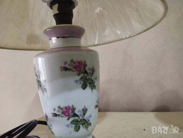 Настолна лампа, снимка 3 - Настолни лампи - 43279122