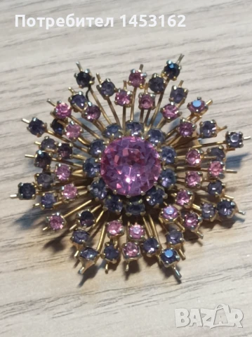 Старинна австрийска брошка с кристали 