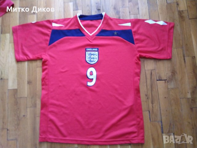 Футболна тениска на Англия №9 Уейн Рууни размер С-М, снимка 1 - Футбол - 37880299