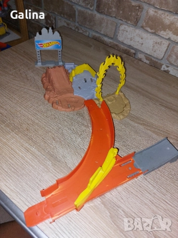 писти Hot wheels 🛞 🔥 , снимка 8 - Коли, камиони, мотори, писти - 51547927