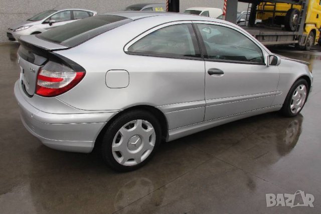 Мерцедес ц класа купе НА ЧАСТИ 2.2 дизел 646 двигател, снимка 2 - Части - 43026287