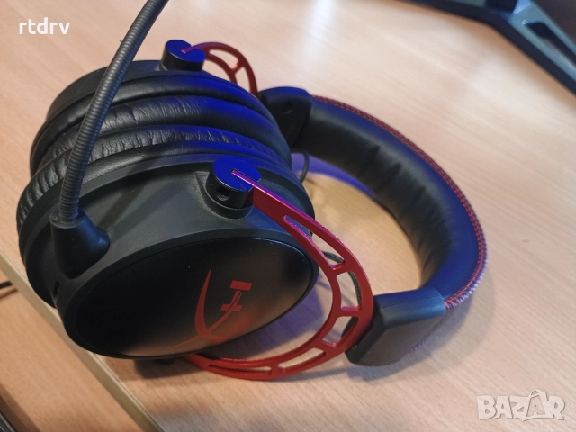 Hyperx cloud alpha wireless, снимка 4 - Слушалки за компютър - 52750320