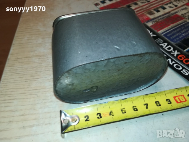 СТАРА МЕТАЛНА КАСИЧКА ОТ СОЦА 0709251043, снимка 7 - Антикварни и старинни предмети - 51630943